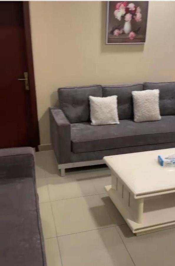 شقق المربعة للشقق المخدومة Ar Ruqayyiqah Luaran gambar